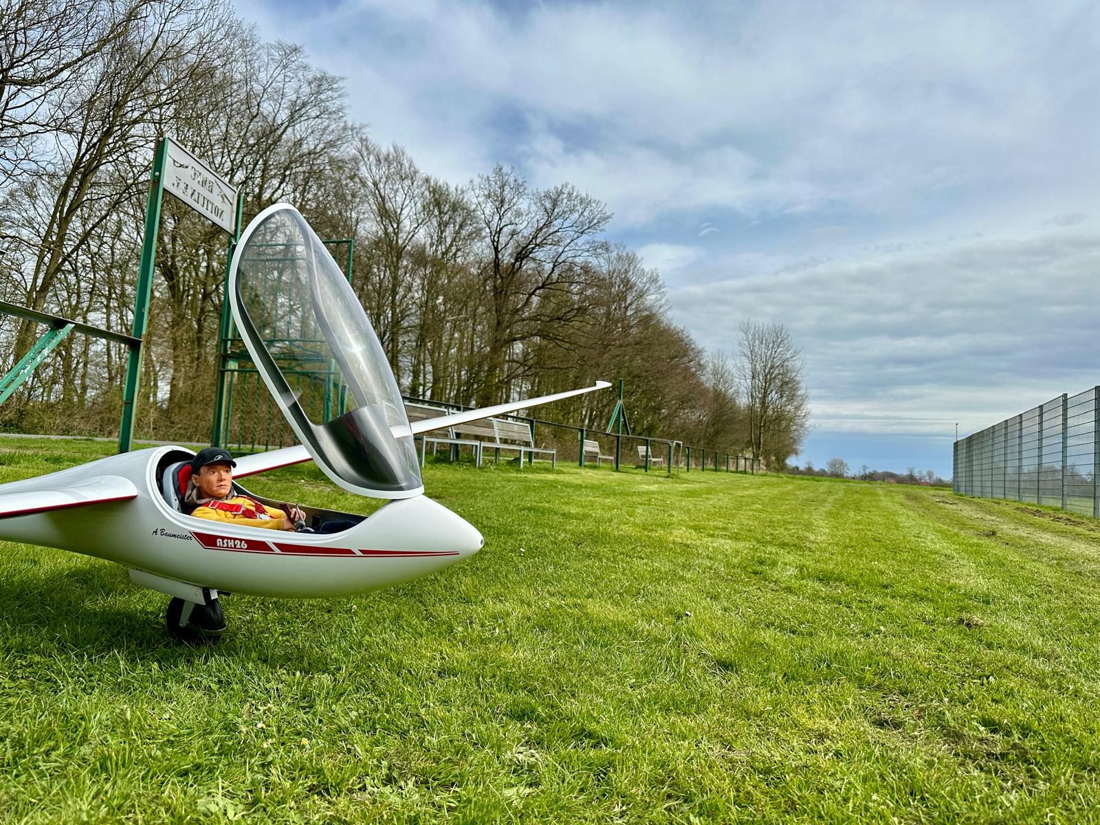 ASH 26 von Andreas Baumeister